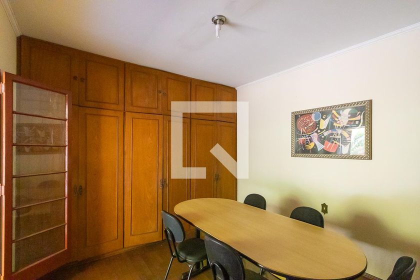 Casa à Venda - Jardim Planalto, 6 Quartos,  300 m2 em , Campinas - sp | SoloBR