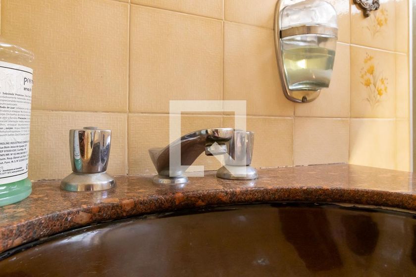 Casa à Venda - Jardim Planalto, 6 Quartos,  300 m2 em , Campinas - sp | SoloBR