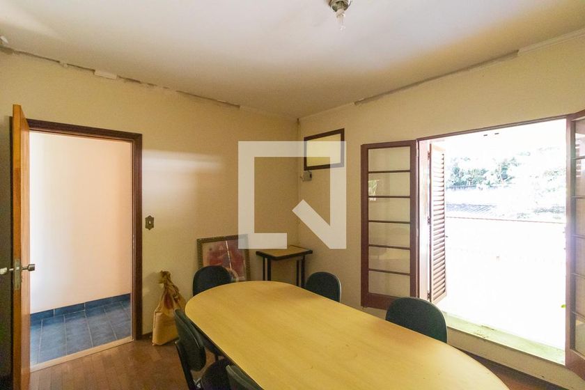 Casa à Venda - Jardim Planalto, 6 Quartos,  300 m2 em , Campinas - sp | SoloBR