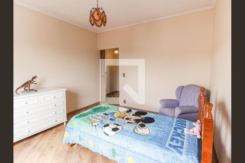 Casa, 4 quartos, 250 m² - Foto 13