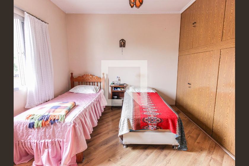 Casa, 4 quartos, 250 m² - Foto 25