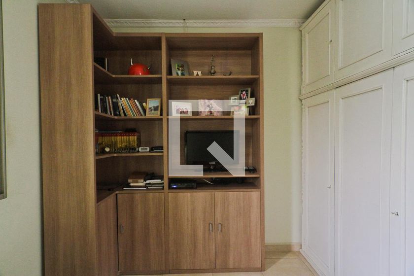 Casa, 5 quartos, 240 m² - Foto 14