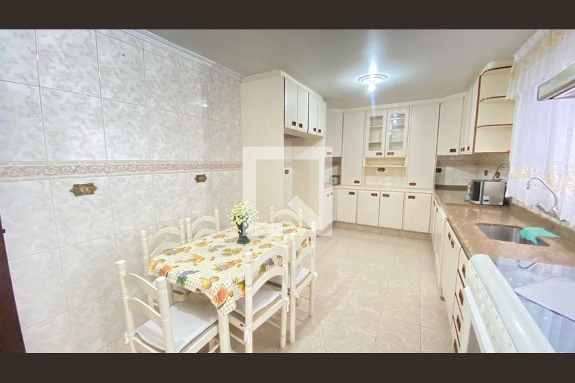 Casa, 3 quartos, 198 m² - Foto 71