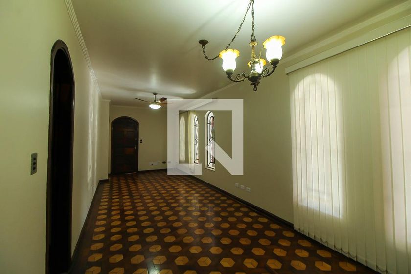 Casa, 3 quartos, 172 m² - Foto 3