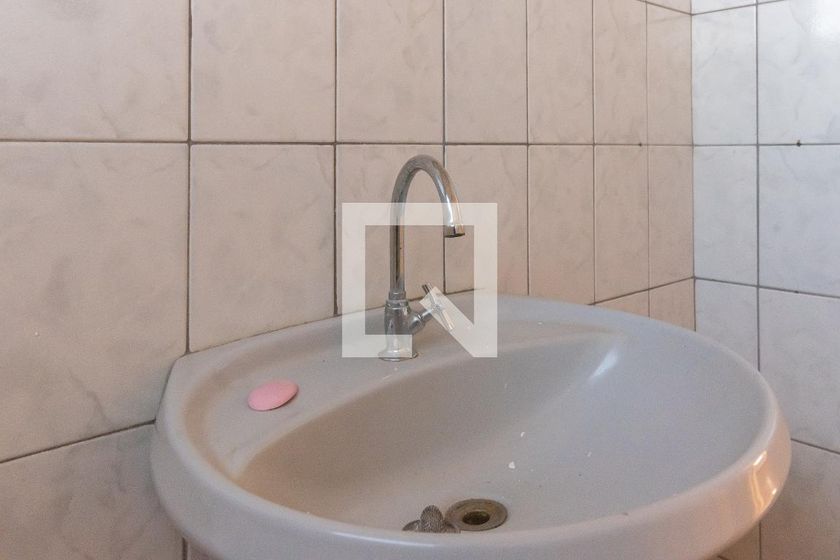 Casa à Venda - Jardim do Lago, 2 Quartos,  358 m2 em , Campinas - sp | SoloBR