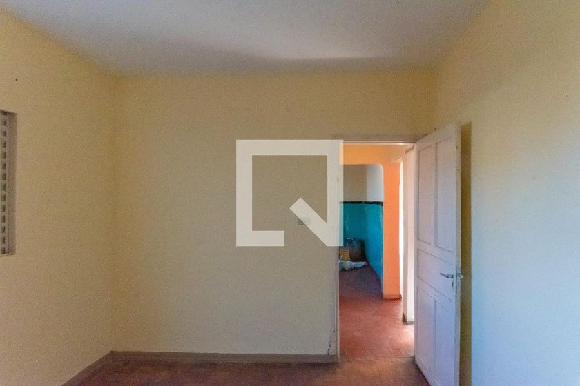 Casa à Venda - Jardim do Lago, 2 Quartos,  358 m2 em , Campinas - sp | SoloBR