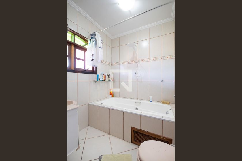 Casa, 3 quartos, 250 m² - Foto 29