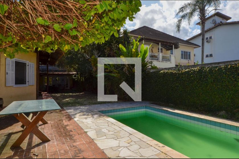 Casa, 4 quartos, 318 m² - Foto 73