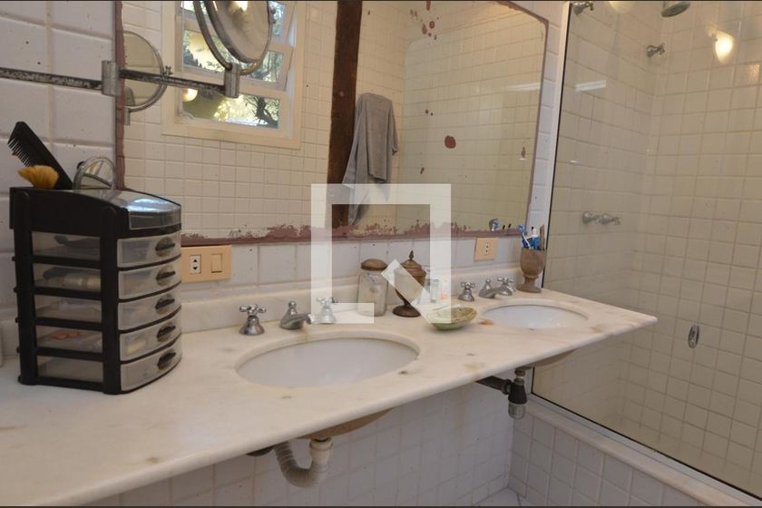 Casa, 4 quartos, 318 m² - Foto 34