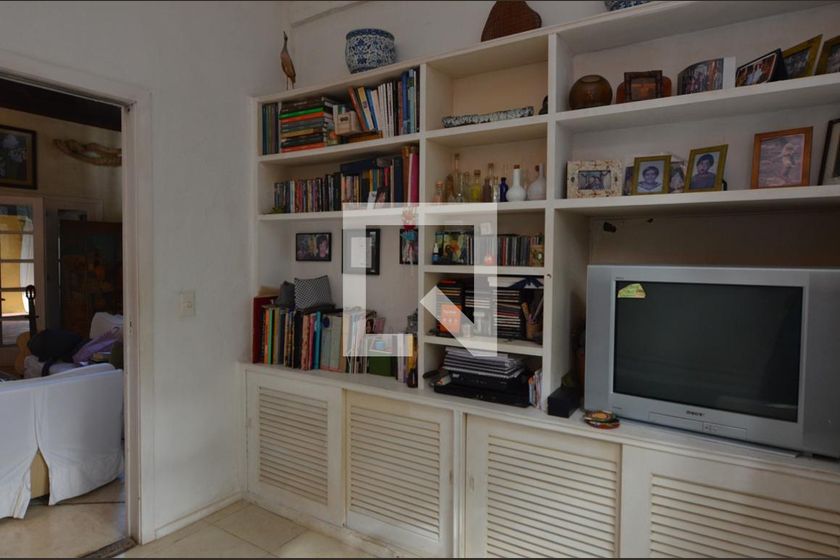 Casa, 4 quartos, 318 m² - Foto 14