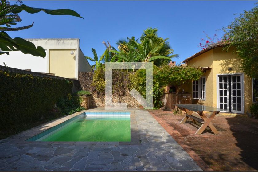 Casa, 4 quartos, 318 m² - Foto 70