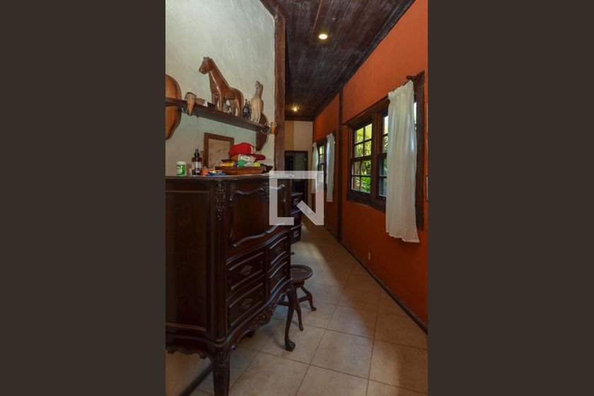 Casa, 4 quartos, 318 m² - Foto 39