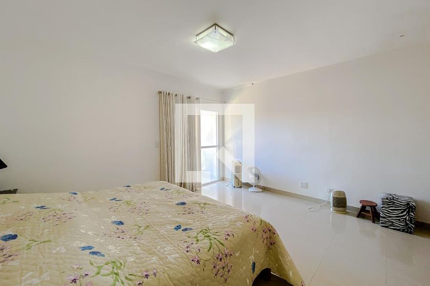 Casa, 3 quartos, 230 m² - Foto 35