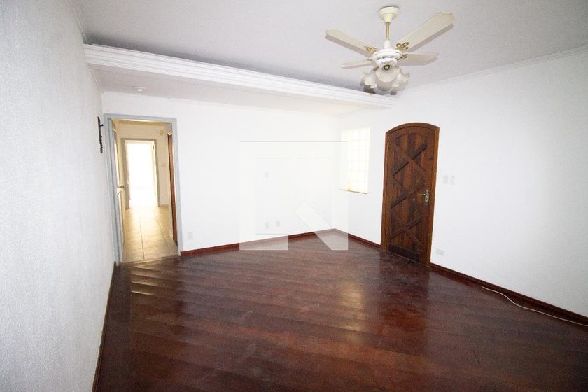 Casa, 3 quartos, 200 m² - Foto 3
