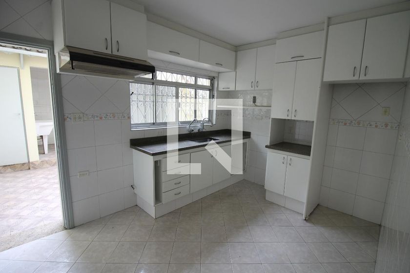 Casa, 3 quartos, 200 m² - Foto 38