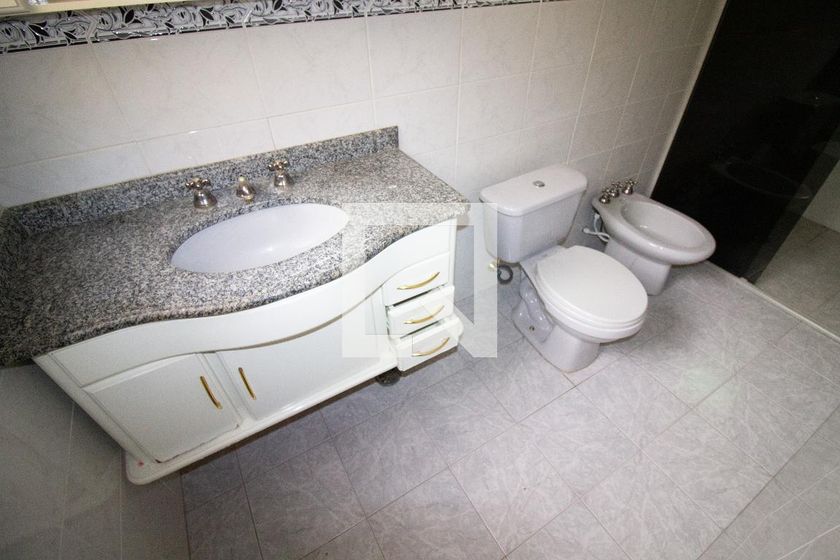 Casa, 3 quartos, 200 m² - Foto 14