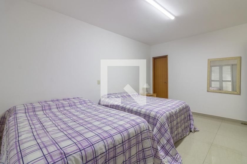 Casa, 5 quartos, 200 m² - Foto 19