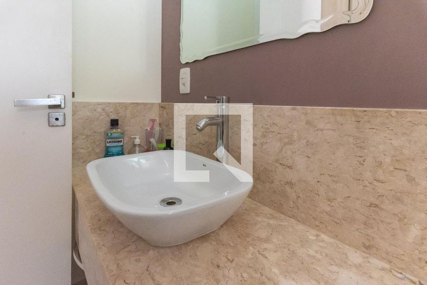 Casa à Venda - Swiss Park, 3 Quartos,  255 m2 em , Campinas - sp | SoloBR