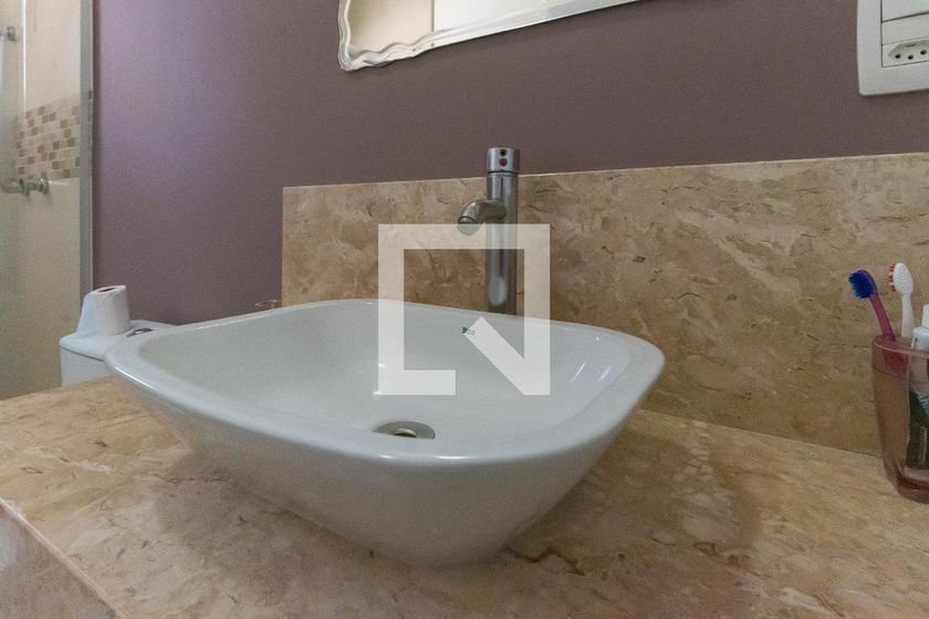 Casa à Venda - Swiss Park, 3 Quartos,  255 m2 em , Campinas - sp | SoloBR