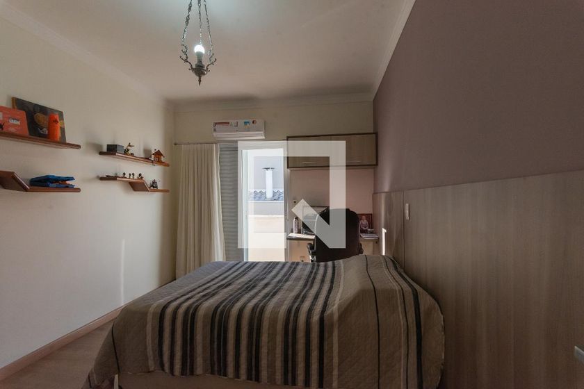 Casa à Venda - Swiss Park, 3 Quartos,  255 m2 em , Campinas - sp | SoloBR