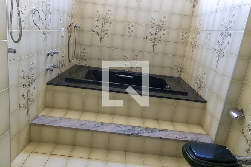 Casa à Venda - Jardim Planalto, 5 Quartos,  544 m2 em , Campinas - sp | SoloBR