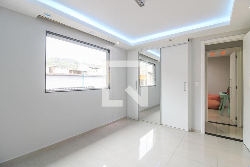 Casa, 4 quartos, 300 m² - Foto 45