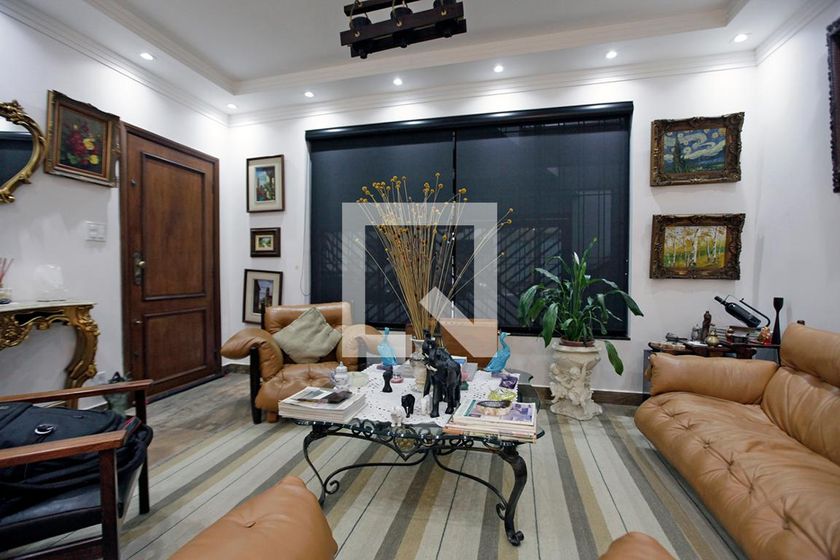 Casa, 4 quartos, 220 m² - Foto 1