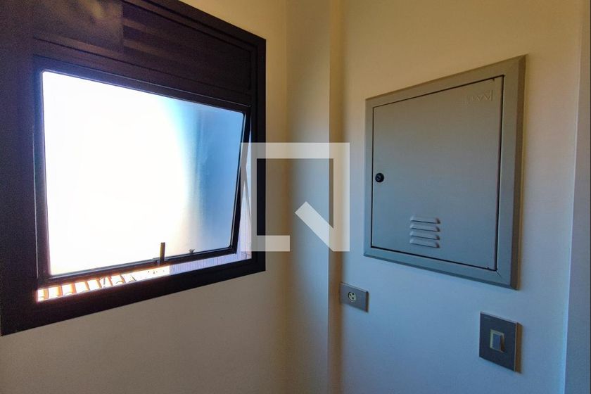 Apartamento à Venda - Cambuí, 1 Quarto,  70 m2 em , Campinas - sp | SoloBR