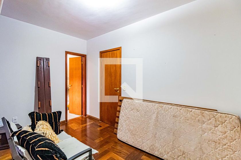 Casa, 3 quartos, 245 m² - Foto 27