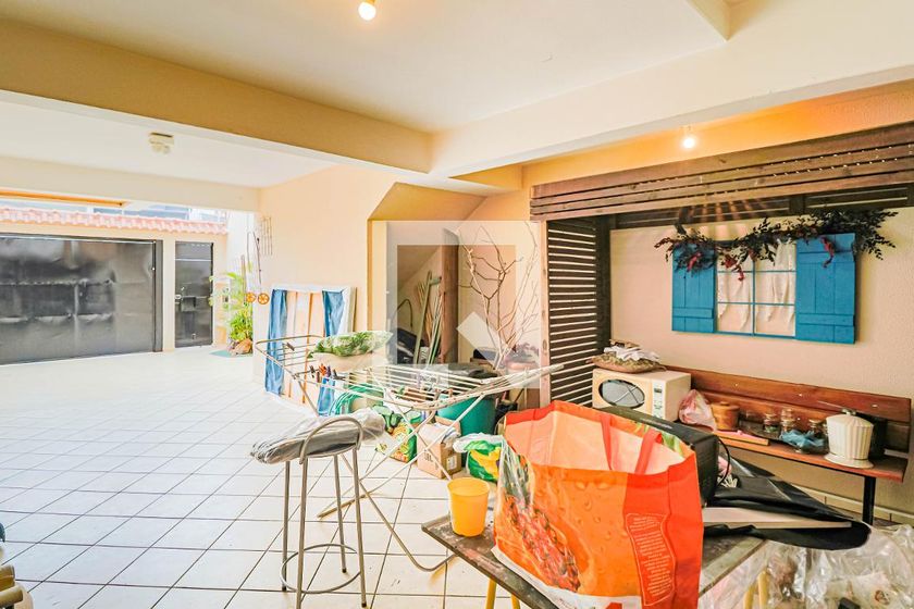 Casa, 3 quartos, 245 m² - Foto 68
