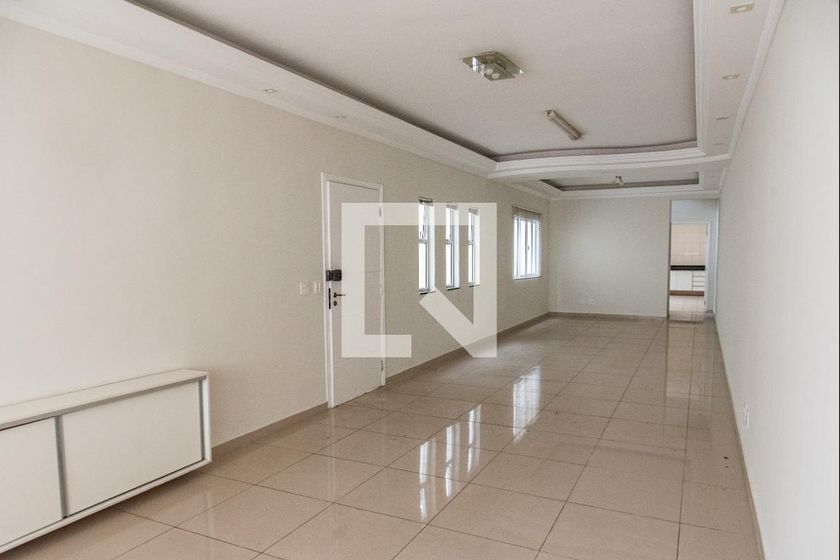Casa, 3 quartos, 300 m² - Foto 2