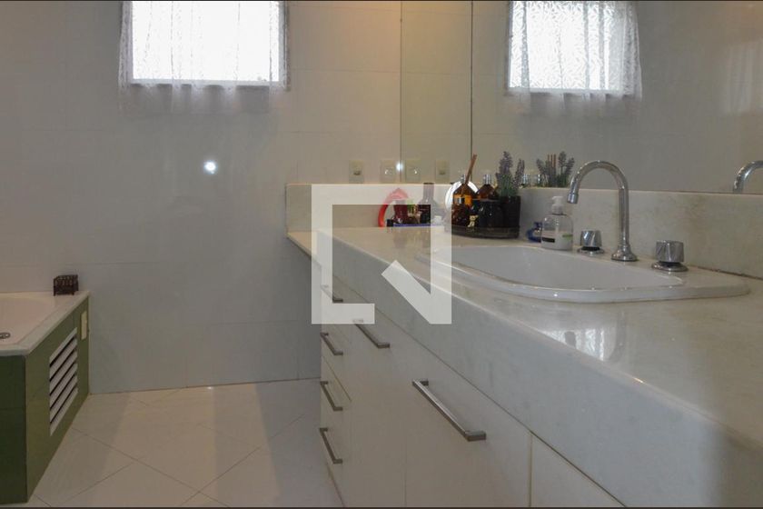 Casa, 4 quartos, 188 m² - Foto 41