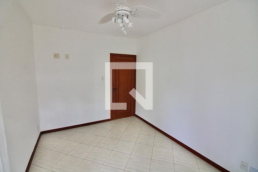 Casa, 5 quartos, 250 m² - Foto 17