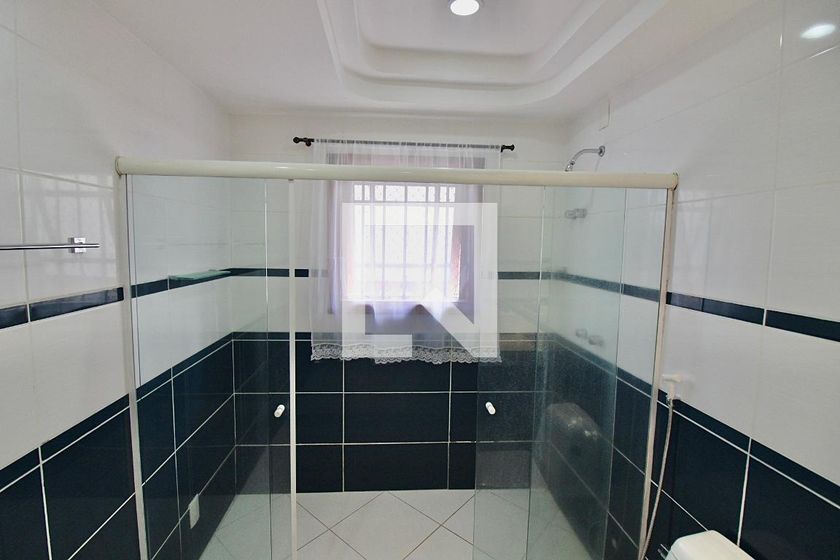Casa, 5 quartos, 250 m² - Foto 25