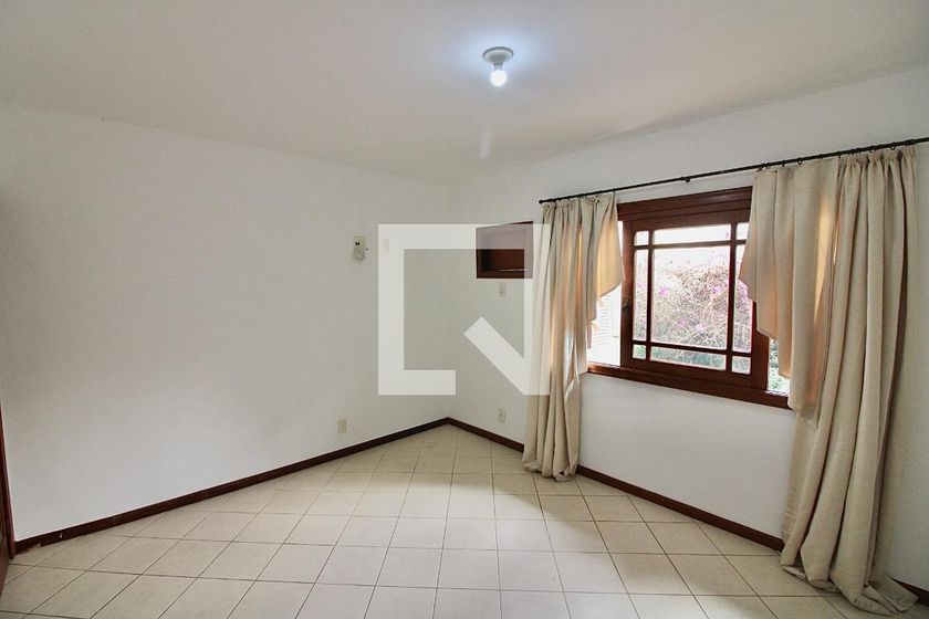 Casa, 5 quartos, 250 m² - Foto 32
