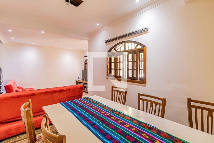 Casa, 3 quartos, 270 m² - Foto 8