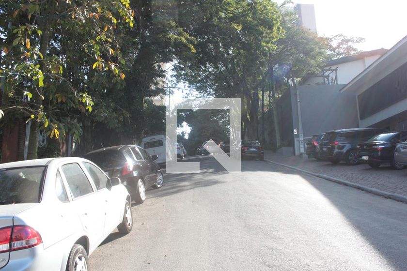 Casa à Venda - Nova Campinas, 4 Quartos,  650 m2 em , Campinas - sp | SoloBR