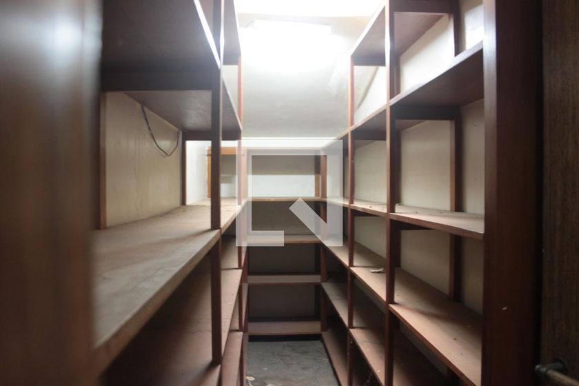 Casa à Venda - Nova Campinas, 4 Quartos,  650 m2 em , Campinas - sp | SoloBR