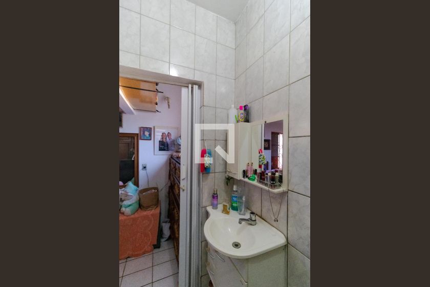 Casa à Venda - Jardim Flamboyant, 4 Quartos,  319 m2 em , Campinas - sp | SoloBR