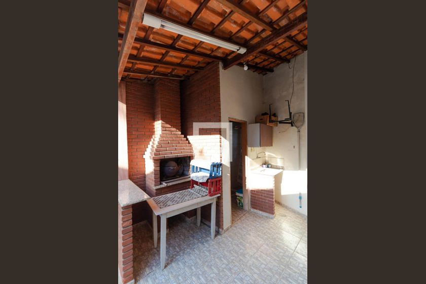 Casa à Venda - Jardim Flamboyant, 4 Quartos,  319 m2 em , Campinas - sp | SoloBR