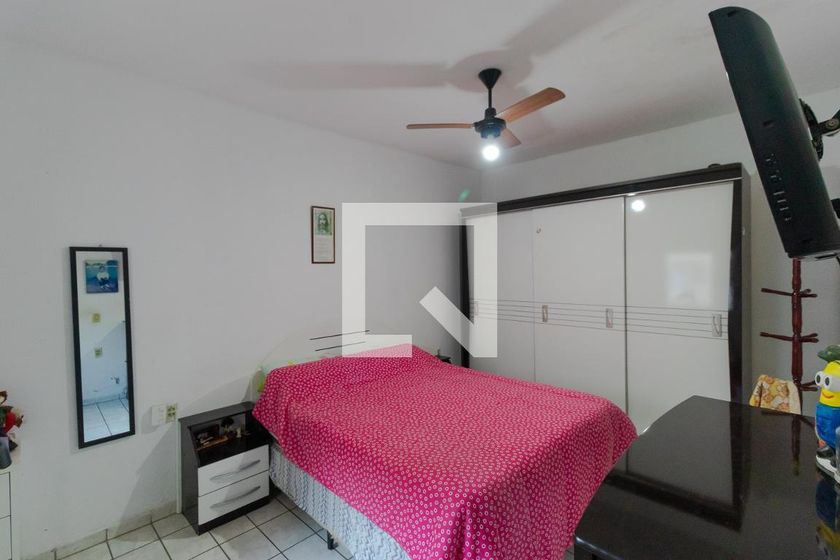 Casa à Venda - Jardim Flamboyant, 4 Quartos,  319 m2 em , Campinas - sp | SoloBR