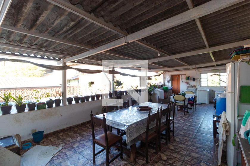 Casa à Venda - Jardim Flamboyant, 4 Quartos,  319 m2 em , Campinas - sp | SoloBR