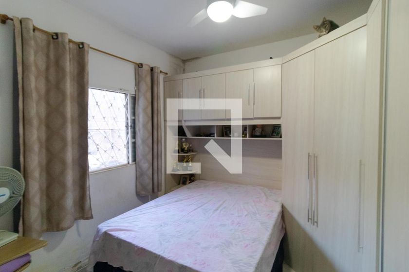 Casa à Venda - Jardim Flamboyant, 4 Quartos,  319 m2 em , Campinas - sp | SoloBR