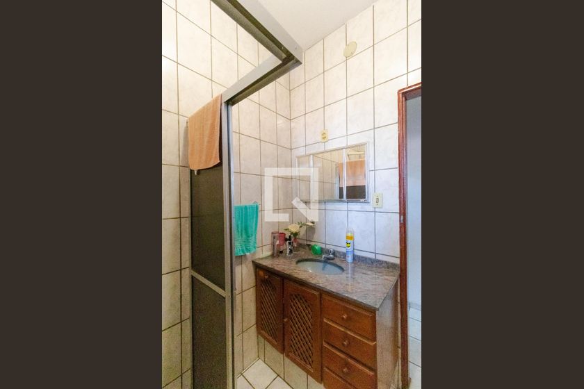Casa à Venda - Jardim Flamboyant, 4 Quartos,  319 m2 em , Campinas - sp | SoloBR