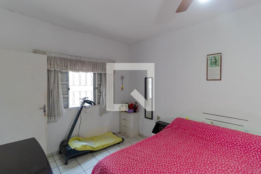 Casa à Venda - Jardim Flamboyant, 4 Quartos,  319 m2 em , Campinas - sp | SoloBR