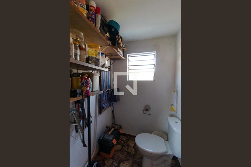 Casa à Venda - Jardim Flamboyant, 4 Quartos,  319 m2 em , Campinas - sp | SoloBR
