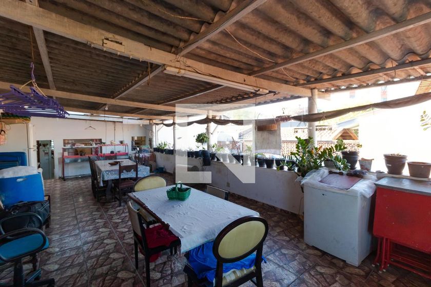 Casa à Venda - Jardim Flamboyant, 4 Quartos,  319 m2 em , Campinas - sp | SoloBR
