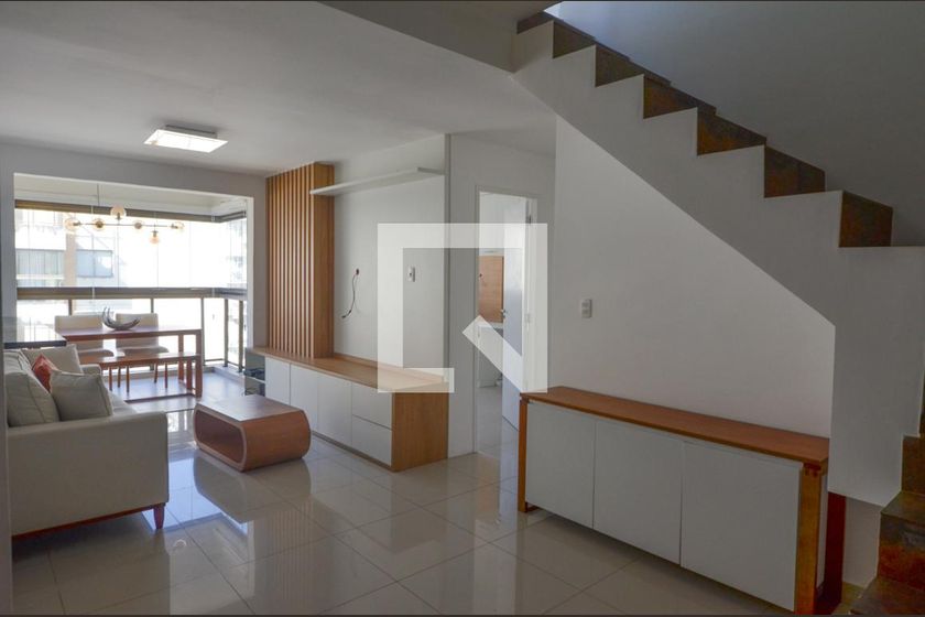 Cobertura, 3 quartos, 211 m² - Foto 1