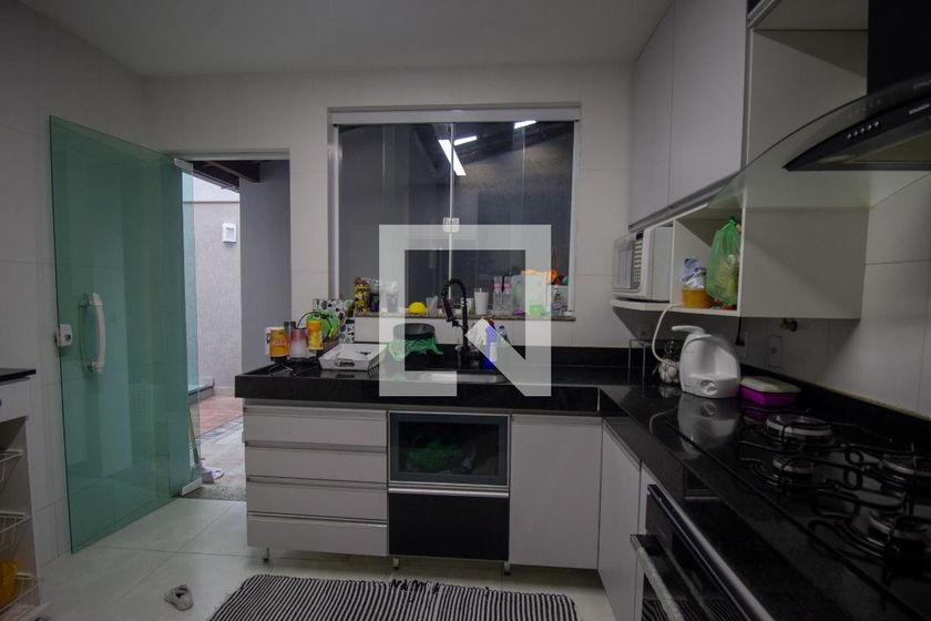 Casa, 4 quartos, 220 m² - Foto 46