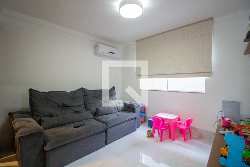 Casa, 4 quartos, 220 m² - Foto 6